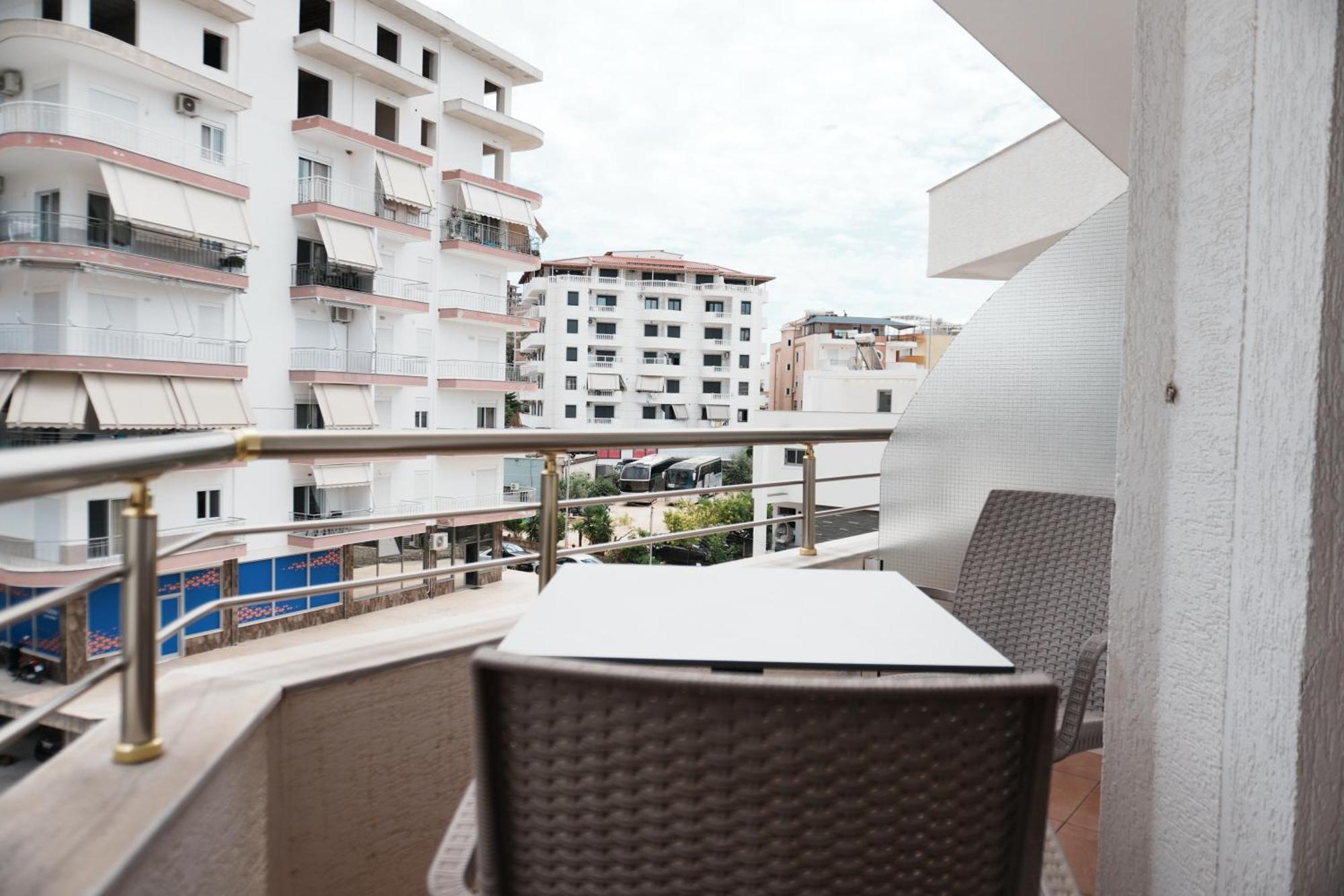 Hotel Mediterrane