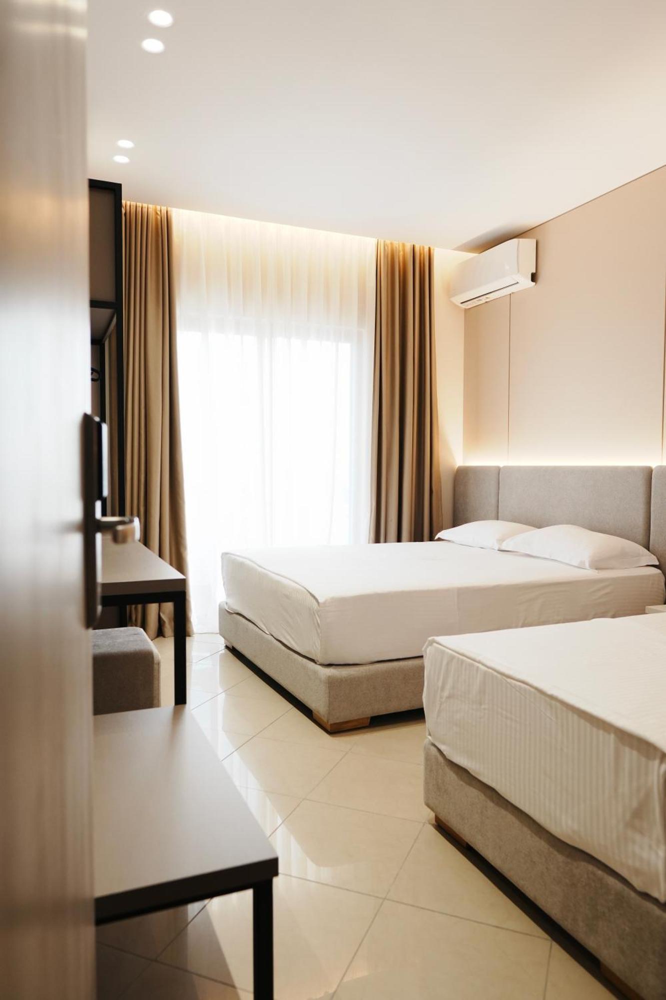 Hotel Mediterrane