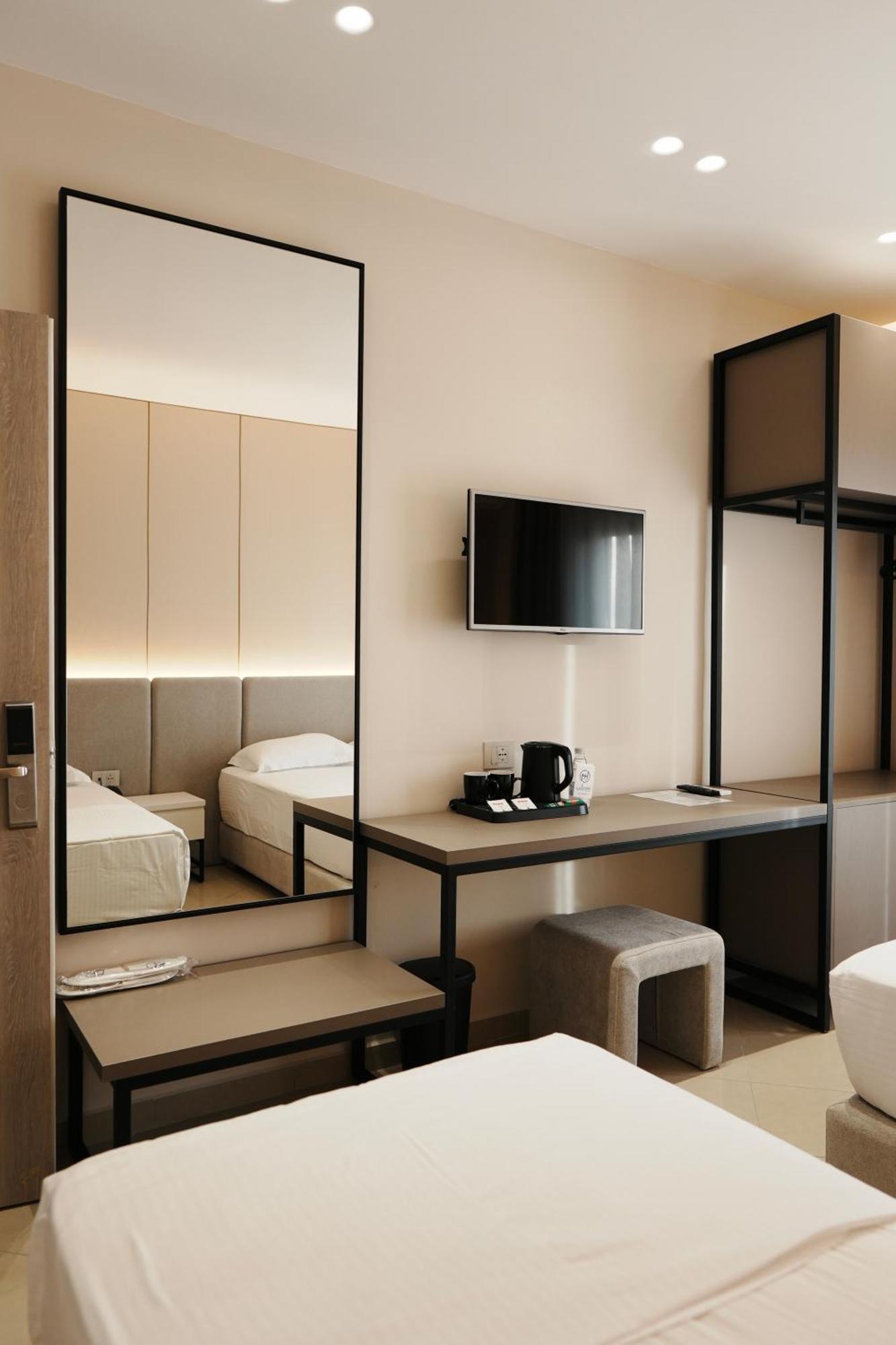 Hotel Mediterrane Sarandë