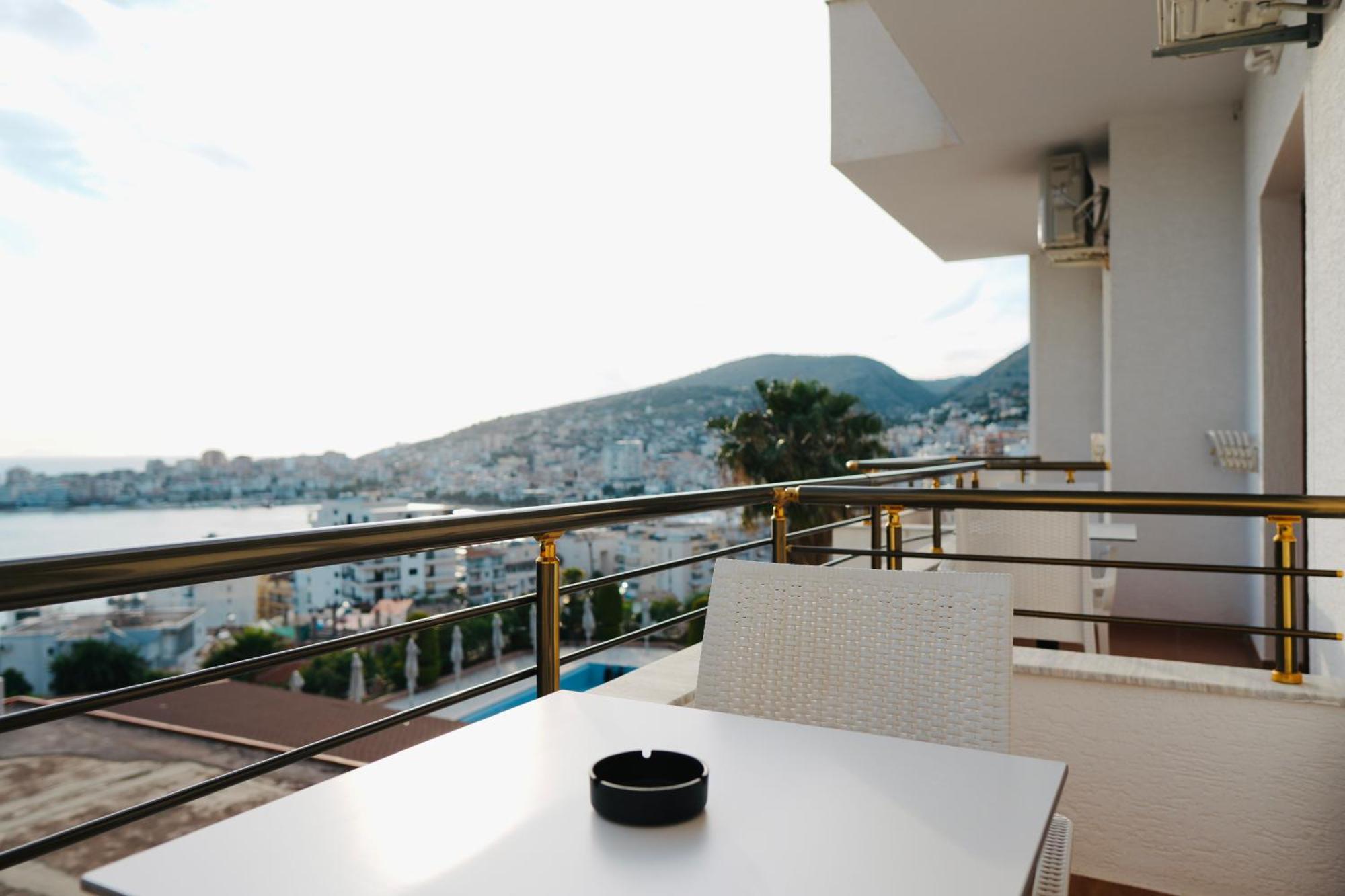 Hotel Mediterrane