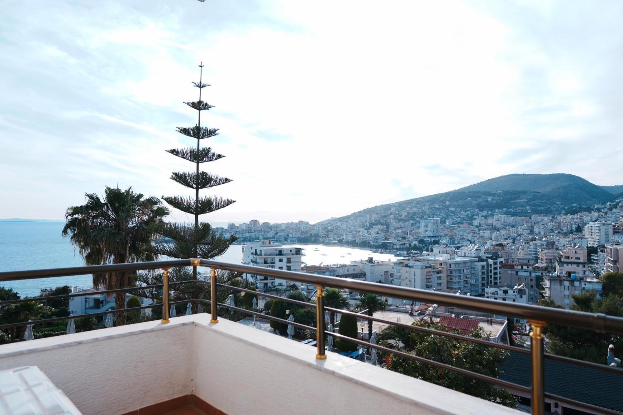 Mediterrane 4* Sarandë