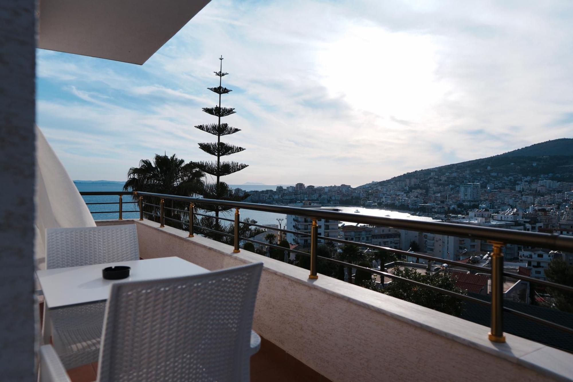 Hotel Mediterrane 4*